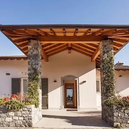 Villa Rogaro *